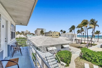 810 S Surf Rd in Hollywood, FL - Building Photo - Building Photo
