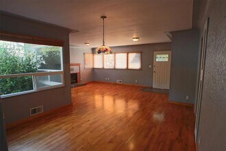 509 Wilson St SE in Olympia, WA - Building Photo - Building Photo