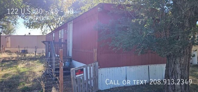 property at 122 US-20