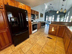 1970 Lincoln Dr in Manhattan, KS - Building Photo - Building Photo