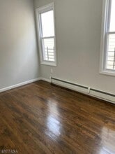 209 N 15th St, Unit #1 in East Orange, NJ - Building Photo - Building Photo