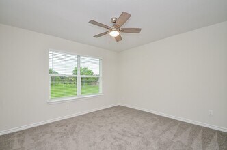 12961 Orion Ct E in Willis, TX - Building Photo - Building Photo