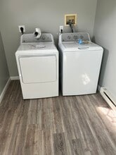 16 S Main St, Unit Apt 2 in Phoenixville, PA - Building Photo - Building Photo