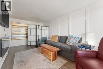 150 PARK  2701 Park in Windsor, ON - Building Photo - Building Photo