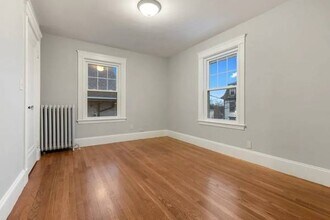 23 Fessenden Rd in Arlington, MA - Building Photo - Building Photo