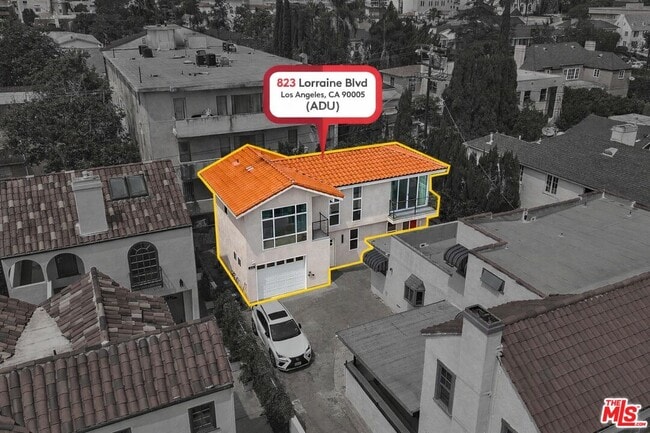 property at 823 Lorraine Blvd