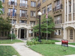 Sheridan Court in Fort Wayne, IN - Building Photo - Building Photo