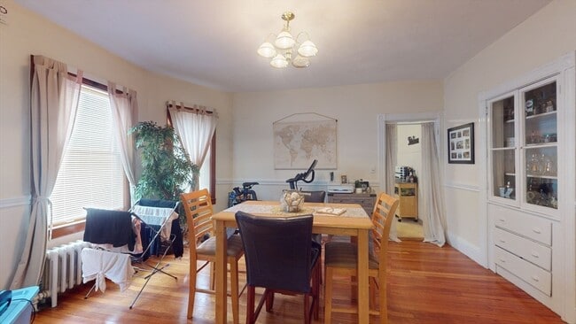 8 Wareham St in Medford, MA - Building Photo - Building Photo