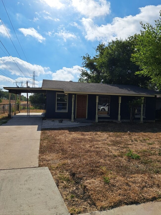 property at 1810 Amberson Dr