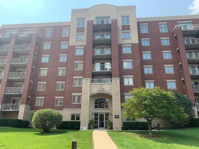 property at 8747 W Bryn Mawr Ave
