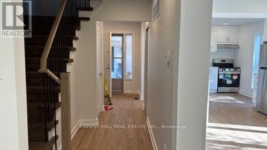92-192 Crimson Millway in Toronto, ON - Building Photo - Building Photo