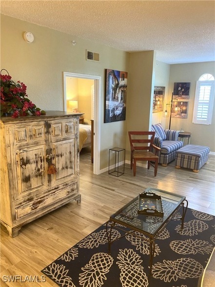 15585 Ocean Walk Circle, Unit 302 in Ft. Myers, FL - Building Photo - Building Photo