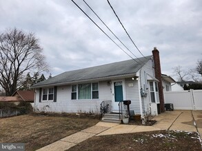 418 Lee Ave, Unit 1826 in Beverly, NJ - Building Photo - Building Photo