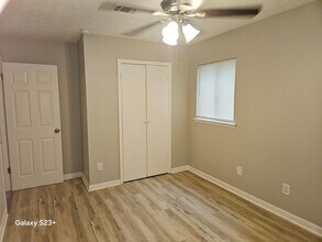 62 Flint River Rd in Jonesboro, GA - Building Photo - Building Photo