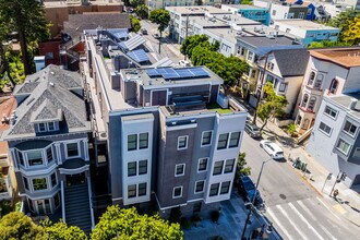 200 Dolores St in San Francisco, CA - Building Photo - Building Photo