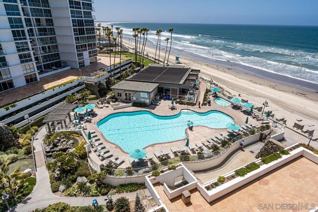 property at 1760 Avenida Del Mundo