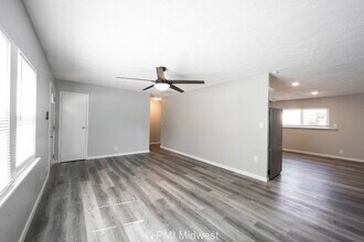 4350 Dubarry Rd in Indianapolis, IN - Building Photo - Building Photo