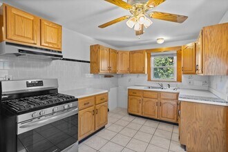 17 Benson Ave in Framingham, MA - Building Photo - Building Photo