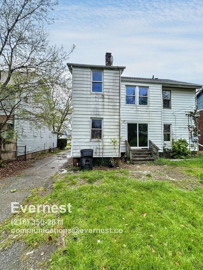 3445 Martin Luther King Jr Dr in Cleveland, OH - Building Photo - Building Photo