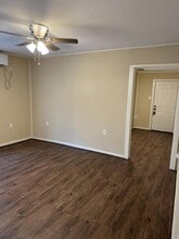 804 Ave I in Levelland, TX - Building Photo - Building Photo