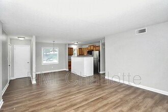 4722 NC-73 in Concord, NC - Building Photo - Building Photo