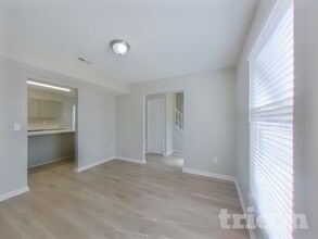 509 Glen Ellyn Ct in Charlotte, NC - Building Photo - Building Photo