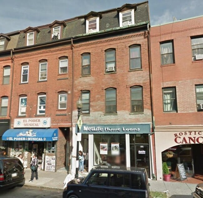 148 Meridian St in Boston, MA - Building Photo - Building Photo