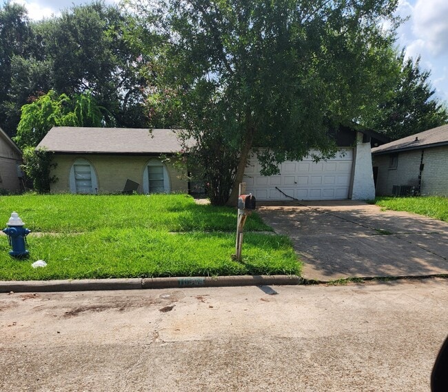 property at 10534 Westedge Dr
