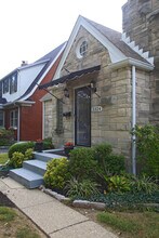 2324 Emerson Ave in Louisville, KY - Building Photo - Building Photo