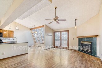 12445 W Ellsworth Pl in Lakewood, CO - Building Photo - Building Photo