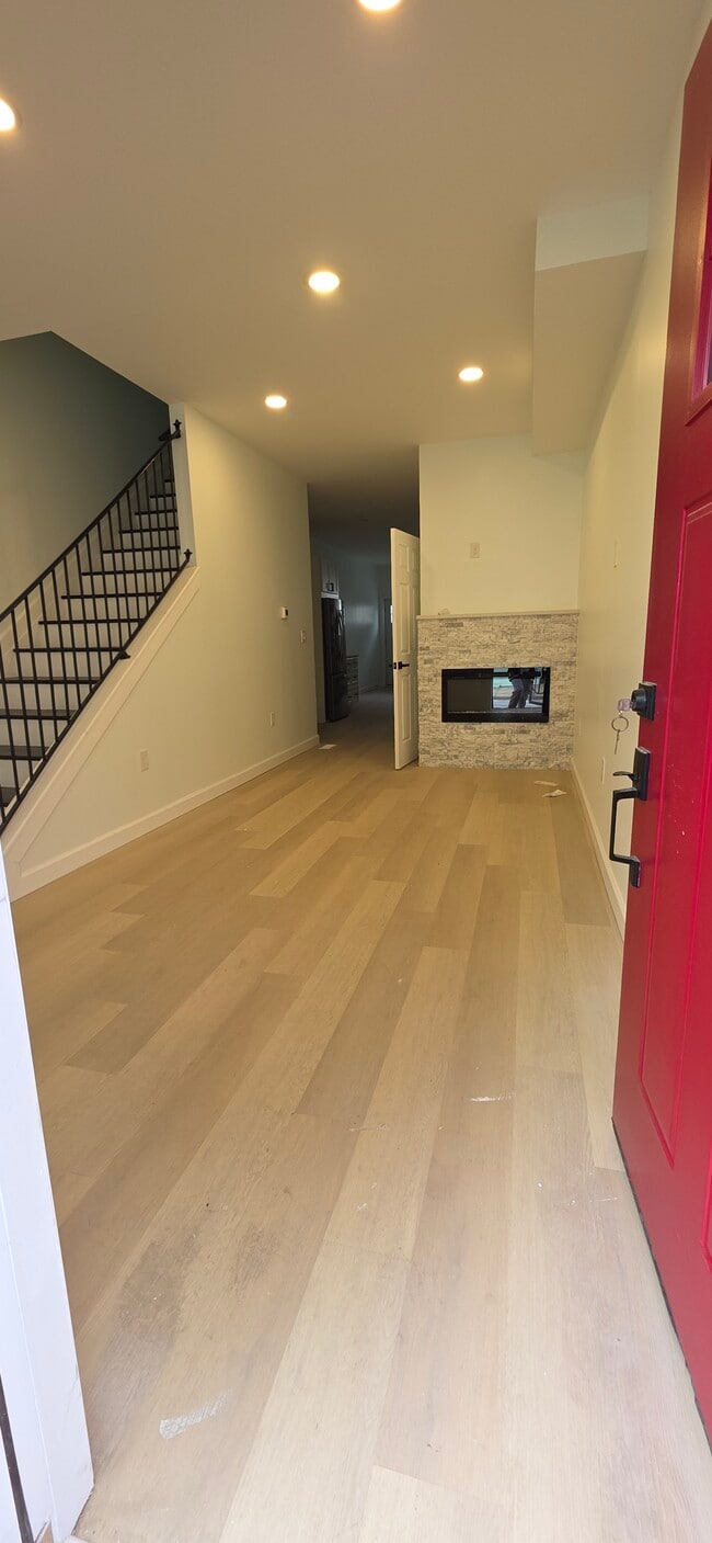 1103 N Patterson Park Ave in Baltimore, MD - Building Photo - Building Photo