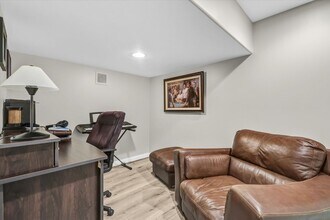 2740 Highland Way in Laguna Beach, CA - Building Photo - Building Photo