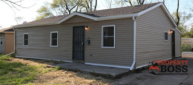 property at 4232 20th Pl