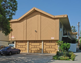 3653 Mentone Ave in Los Angeles, CA - Building Photo - Other