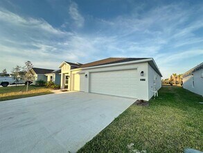 2117 Marksman Rd in Eagle Lake, FL - Building Photo - Building Photo
