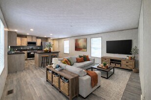 29773 W Deerfield Ct in Chesterfield, MI - Building Photo