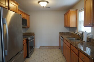 9211 Atlantic Ave in Margate City, NJ - Foto de edificio - Building Photo