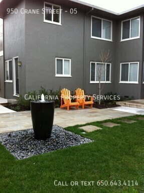 Menlo Pointe Apartments in Menlo Park, CA - Foto de edificio - Building Photo