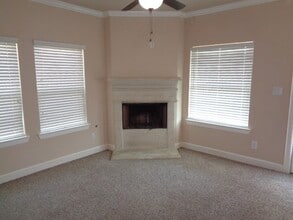 106 Hillandale Ct in Magnolia, TX - Building Photo - Building Photo