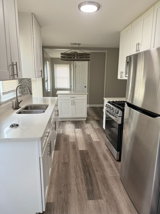 property at 4527 Whitcomb St