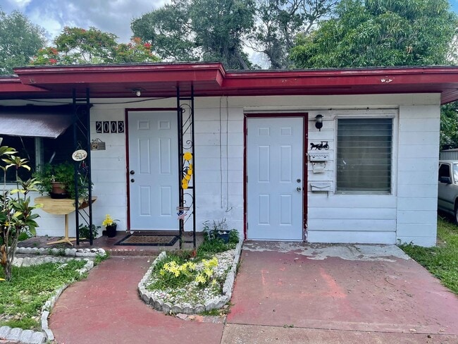 2003 21st St W in Bradenton, FL - Building Photo - Building Photo