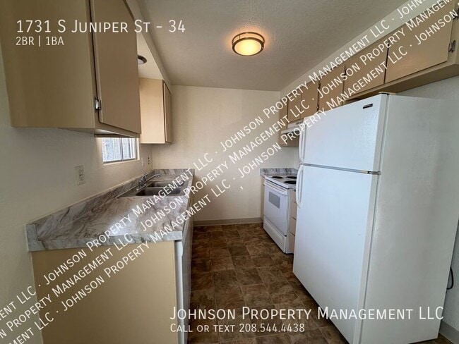 1731 S Juniper St in Nampa, ID - Building Photo - Building Photo
