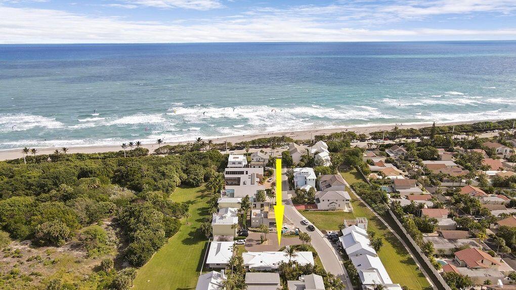 207 Xanadu Pl in Jupiter, FL - Building Photo