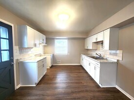 5817 N 78th St in Milwaukee, WI - Building Photo