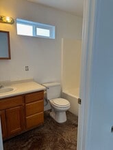 171 Mace Rd in Medford, OR - Building Photo - Building Photo
