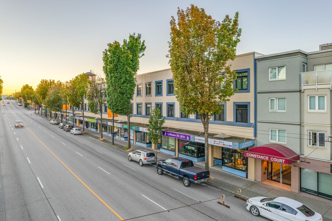 L'Atelier in Vancouver, BC - Building Photo