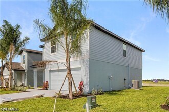 17392 Monte Isola Wy in North Fort Myers, FL - Building Photo - Building Photo