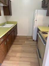 239 W Limberlost Dr in Tucson, AZ - Building Photo - Building Photo