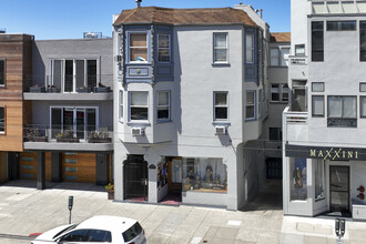1654 Union St in San Francisco, CA - Foto de edificio - Building Photo
