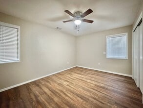 222 Quail Vly in Batesville, AR - Building Photo - Building Photo